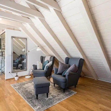 Stunning In With Wifi Holiday home
